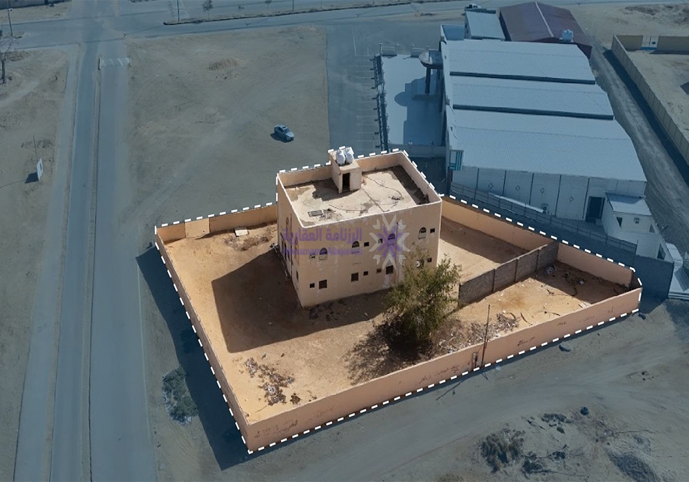 فيلا سكنية بمساحة 1922.18 م² في مدينة ميقوع