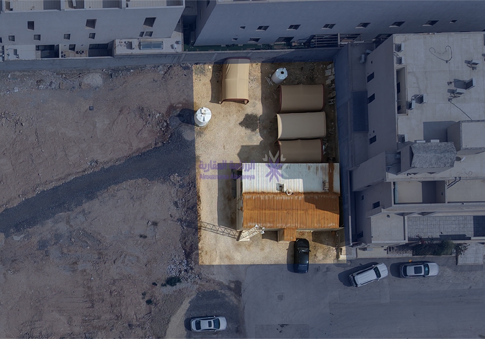 أرض سكنية بحي عرقه بمساحة 500 م² في مدينة الرياض